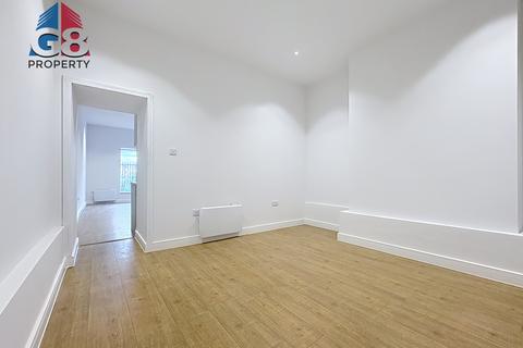 undefined, Barnsley, S70