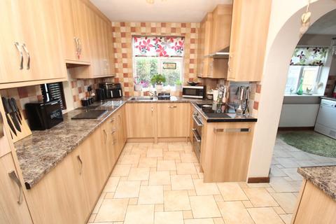 undefined, Maurice Drive, Leicester LE8