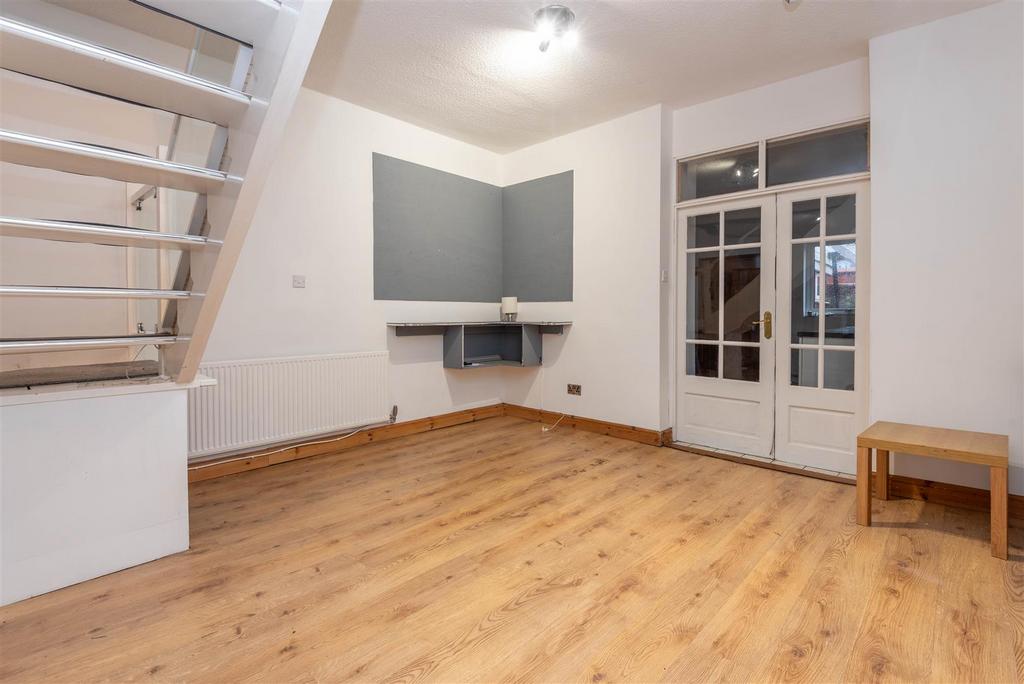 Lounge/Dinning Room