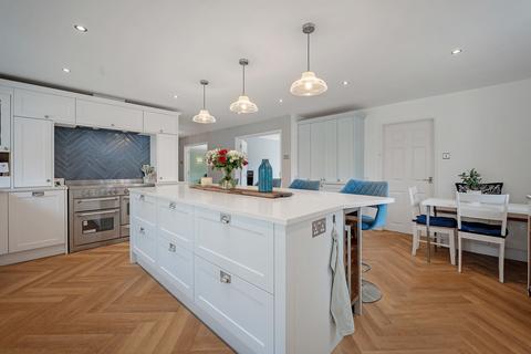 undefined, Carbinswood Lane, Bucklebury Common, RG7 5TS