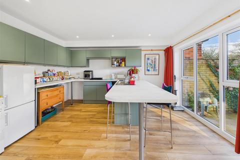 undefined, Mill Walk, Cottingham