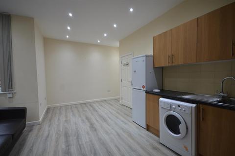 undefined, High Road, London, N2 9PJ