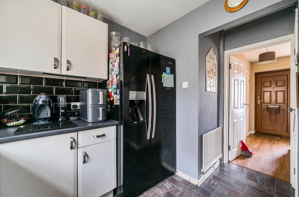 1383680-21-692daa...