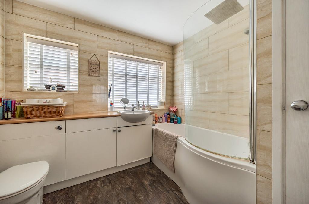 1383680-29-692daa...