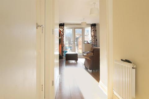 2 bedroom end of terrace house for sale, Olvega Drive, Buntingford, SG9 9FJ