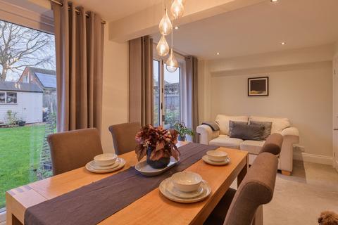 4 bedroom detached house for sale, Arnhem Drive, Grantham NG32