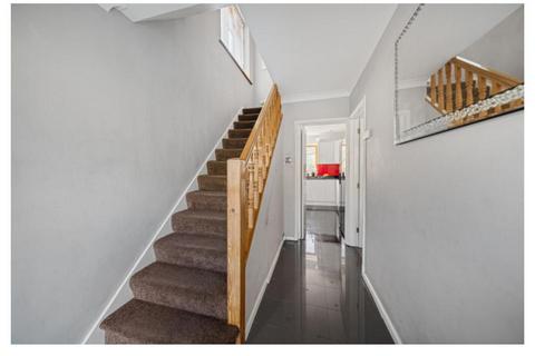 1 bedroom in a house share to rent, Broom Mead, Bexleyheath DA6