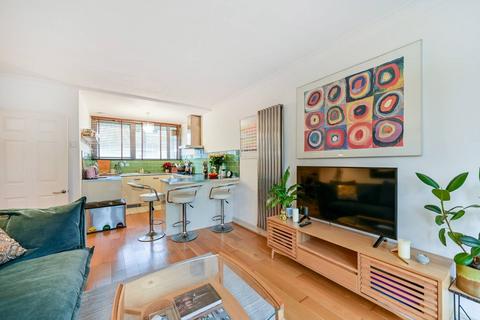 undefined, Winterfold Close, Southfields, London, SW19