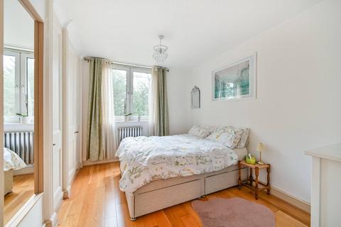 undefined, Winterfold Close, Southfields, London, SW19