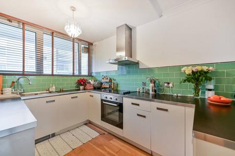 undefined, Winterfold Close, Southfields, London, SW19