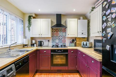 3 bedroom semi-detached house for sale, St. Christines Avenue, Farington, Leyland