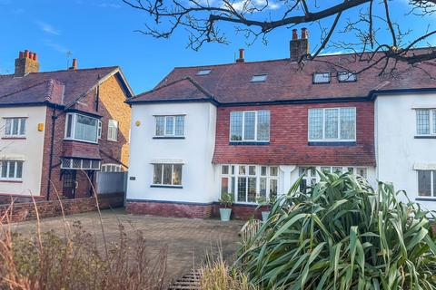 undefined, Liverpool Road, Southport PR8