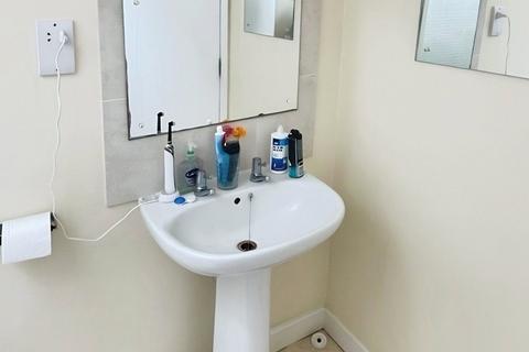 1 bedroom apartment to rent, Bank Chambers, Reading RG1