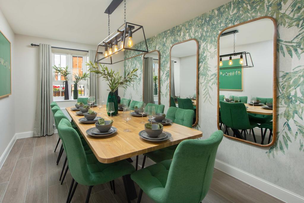 Henley Gate BAR Langley Dinning Room