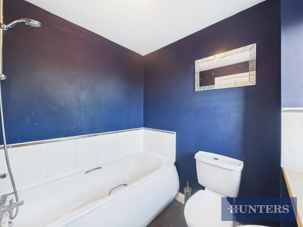 CAM01494 G0-PR0473-STILL008.jpg