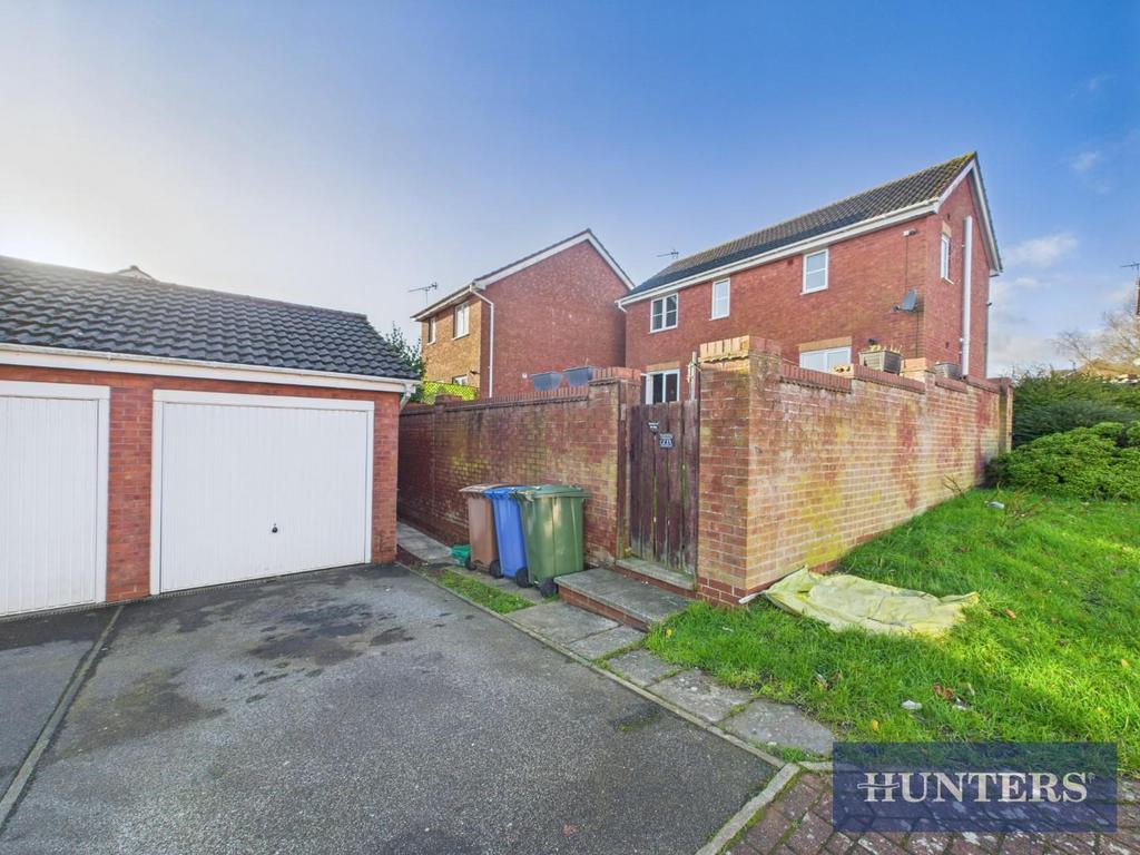 CAM01494 G0-PR0473-STILL024.jpg