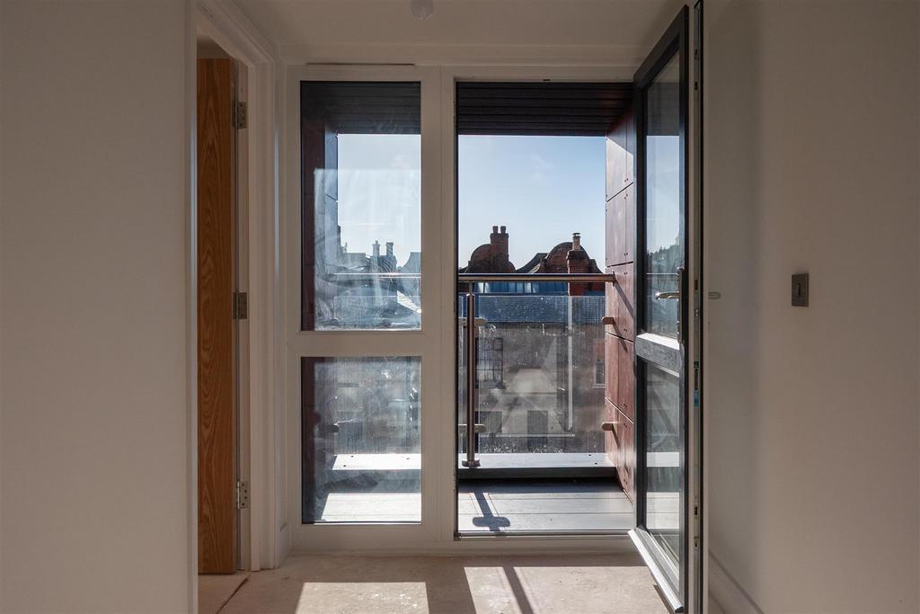 27 Yarmouth Road-72.jpg