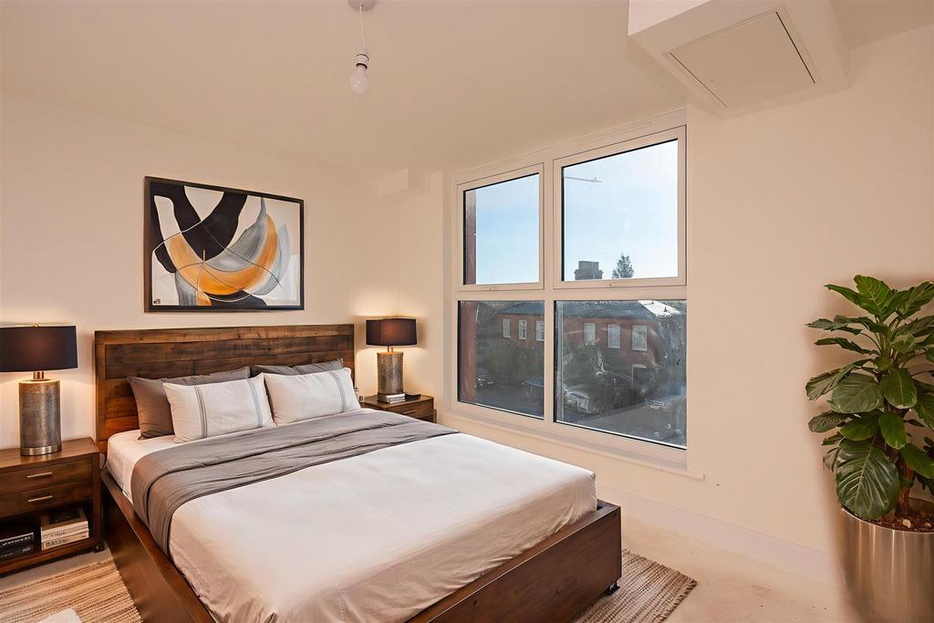 27 Yarmouth Road-76 - Bedroom - Industrial - 5 (1).j