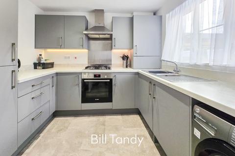 undefined, Enots Close, Lichfield, WS13