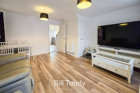 undefined, Enots Close, Lichfield, WS13