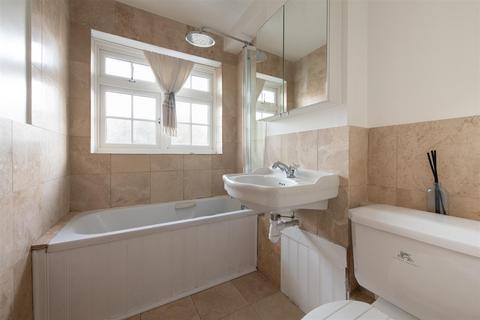 undefined, Jaycroft, The Ridgeway, London EN2