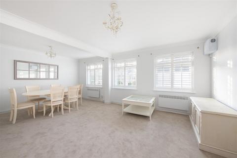 undefined, Jaycroft, The Ridgeway, London EN2