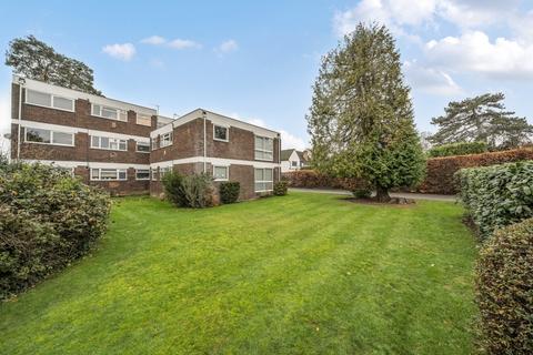 undefined, Rydens Road, Walton-On-Thames, Surrey, KT12