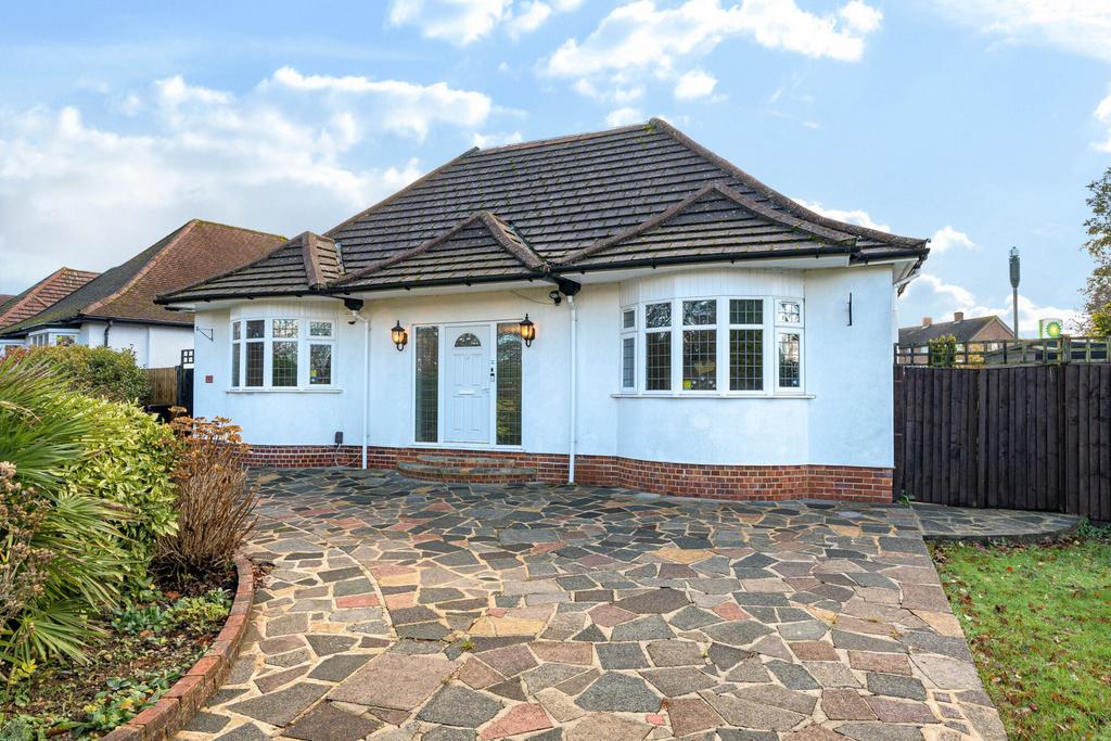 1386840-2-6930bba...