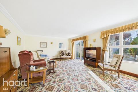 undefined, Waterside, Ely