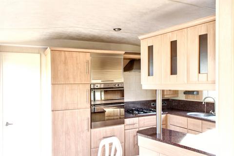 2 bedroom static caravan for sale, Silverhill Holiday Park, Lutton Gowts PE12