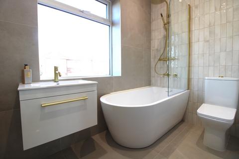 3 bedroom semi-detached house for sale, Highwood Road, Newcastle upon Tyne NE15