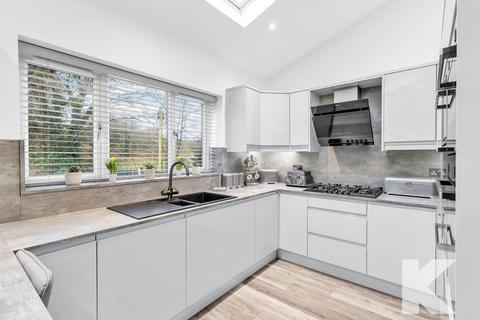 undefined, 582 Rochdale Road, Royton OL2 6SH