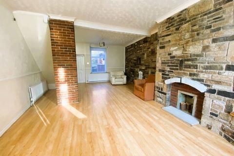 undefined, 567 Huddersfield Road, Waterhead, Oldham, OL4 3NY