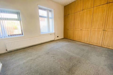 undefined, 567 Huddersfield Road, Waterhead, Oldham, OL4 3NY