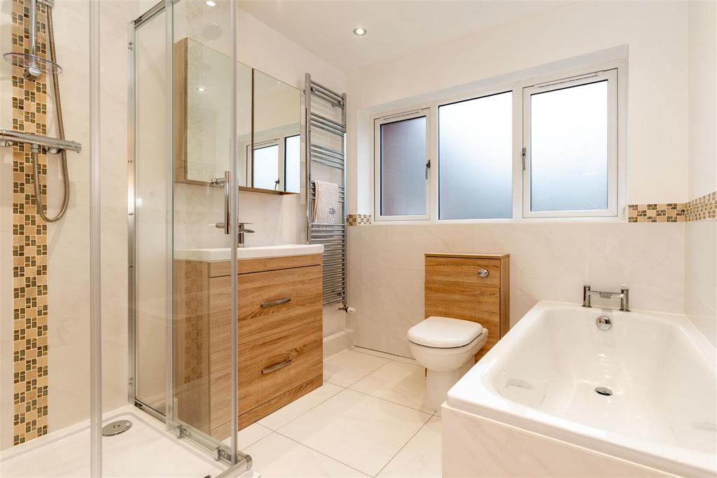Ground Floor Bathroom