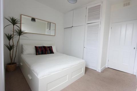undefined, Albert Street, Leith, Edinburgh, EH7