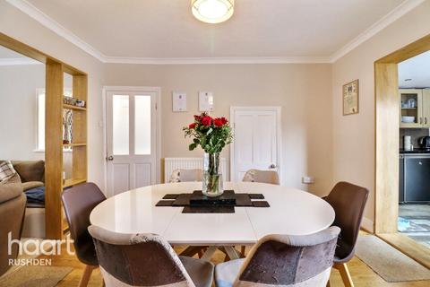 undefined, New Street, Wellingborough