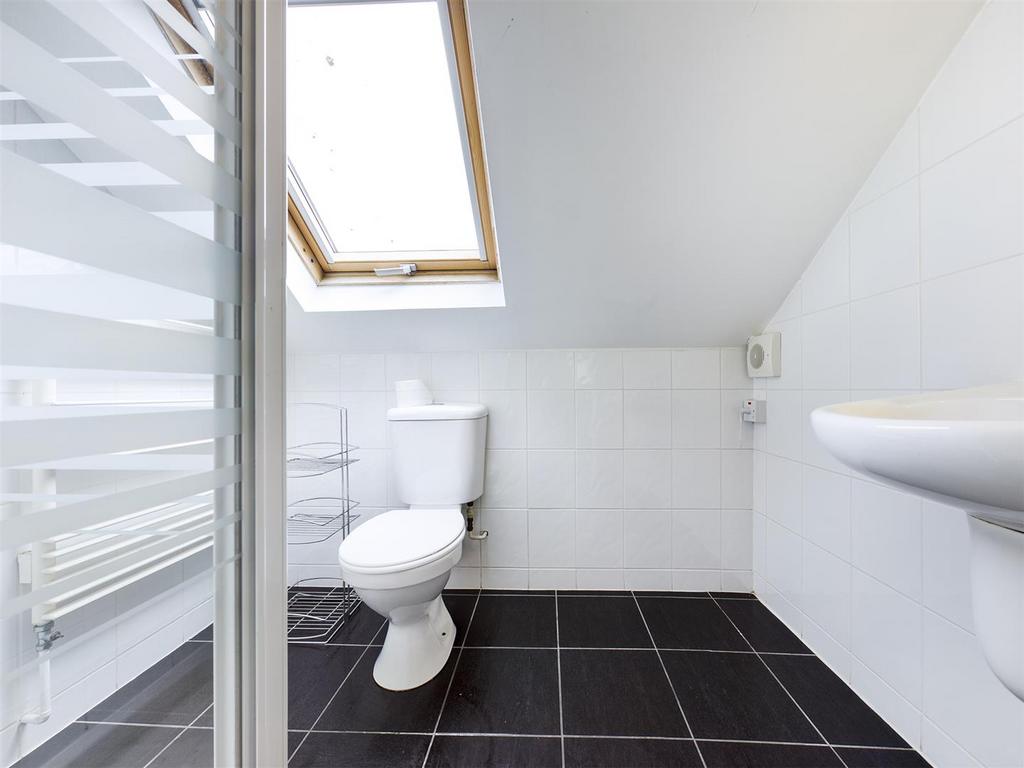 CAM00159 P1-PR0103-STILL16.jpg