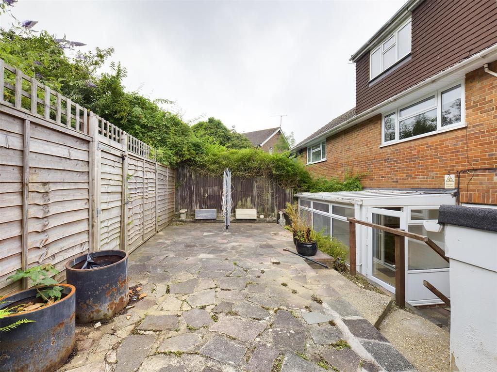 CAM00159 P1-PR0103-STILL07.jpg