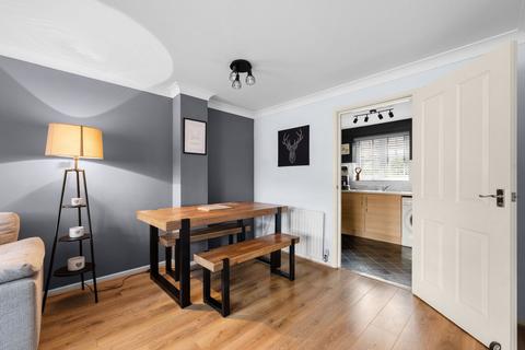 2 bedroom maisonette for sale, Stafford Rise, Caterham CR3