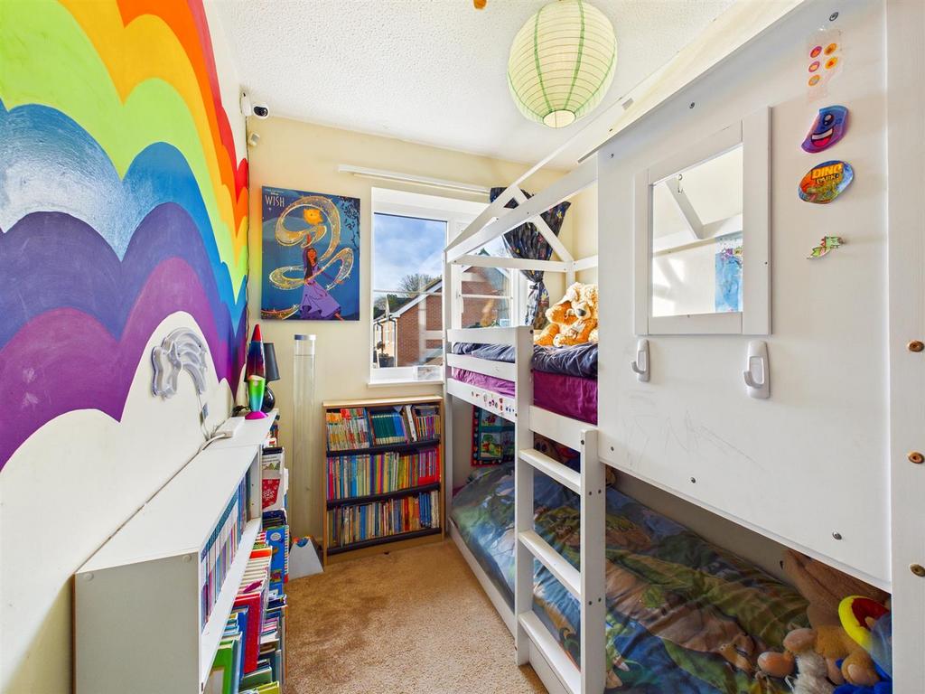 CAM01555 G0-PR0287-STILL001.jpg