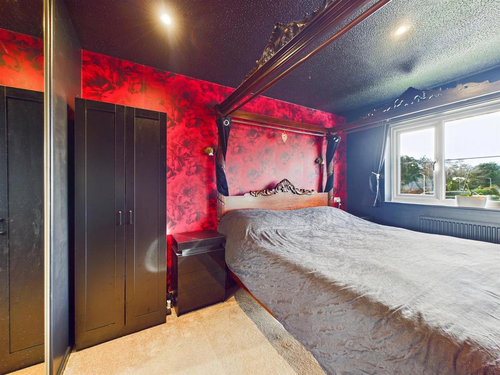 CAM01555 G0-PR0287-STILL002.jpg