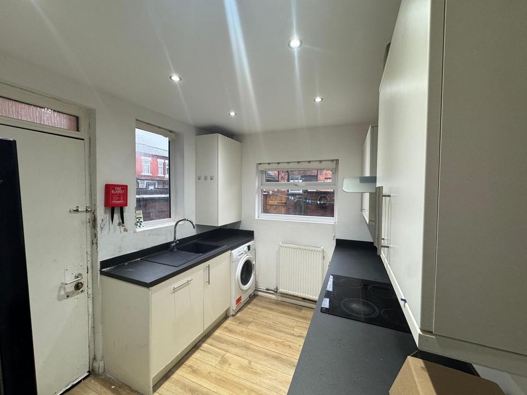 Whats App Image 2025-12-15 at 13.31.18 (2).jpeg