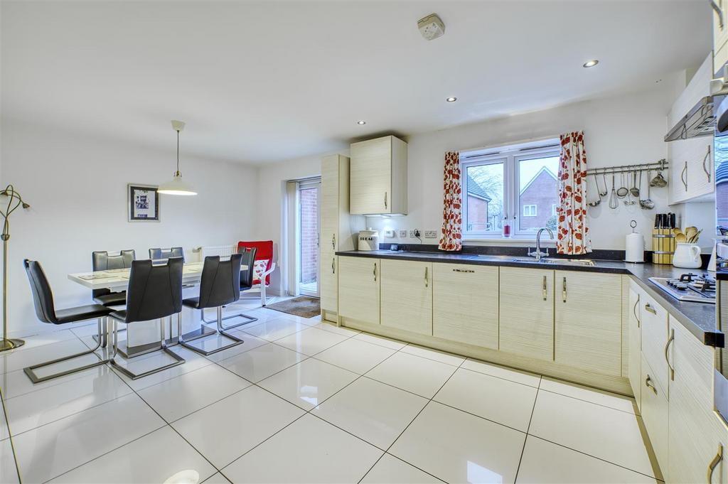 30 Catlin Way D78 7790 HDR.jpg