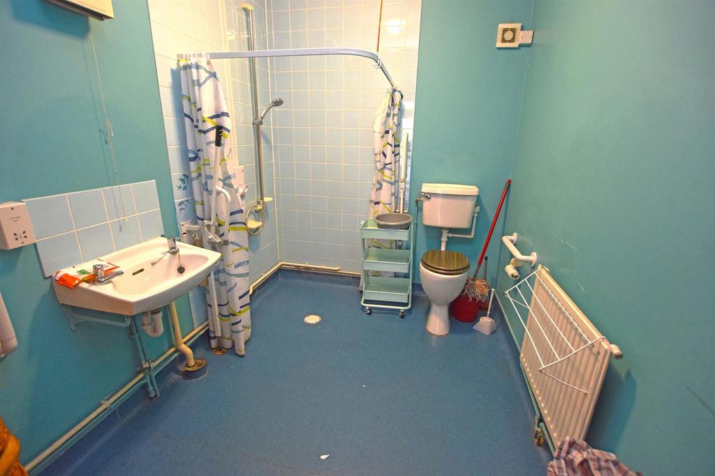 Ground floor wet room