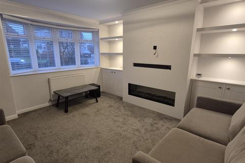 3 bedroom semi-detached house to rent, Uldale Road, Workington CA14