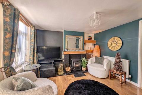 2 bedroom cottage for sale, Brightlingsea CO7