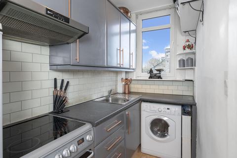 3 bedroom flat for sale, 246/3 Newhaven Road, Newhaven, Edinburgh, EH6 4LH