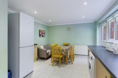 undefined, Egginton Road, Brighton