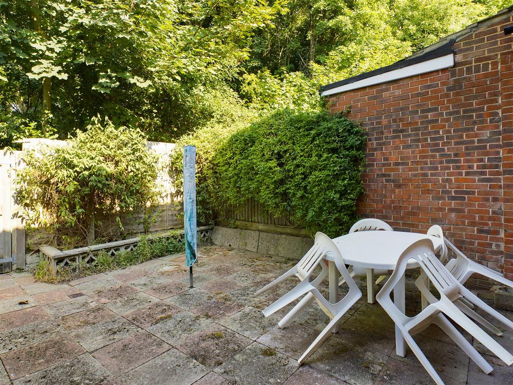 CAM00771 P1-PR0095-STILL06.jpg